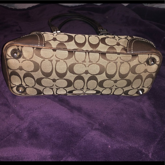 🇺🇸2/$40 Authentic Coach shoulder purse - Picture 4 of 8
